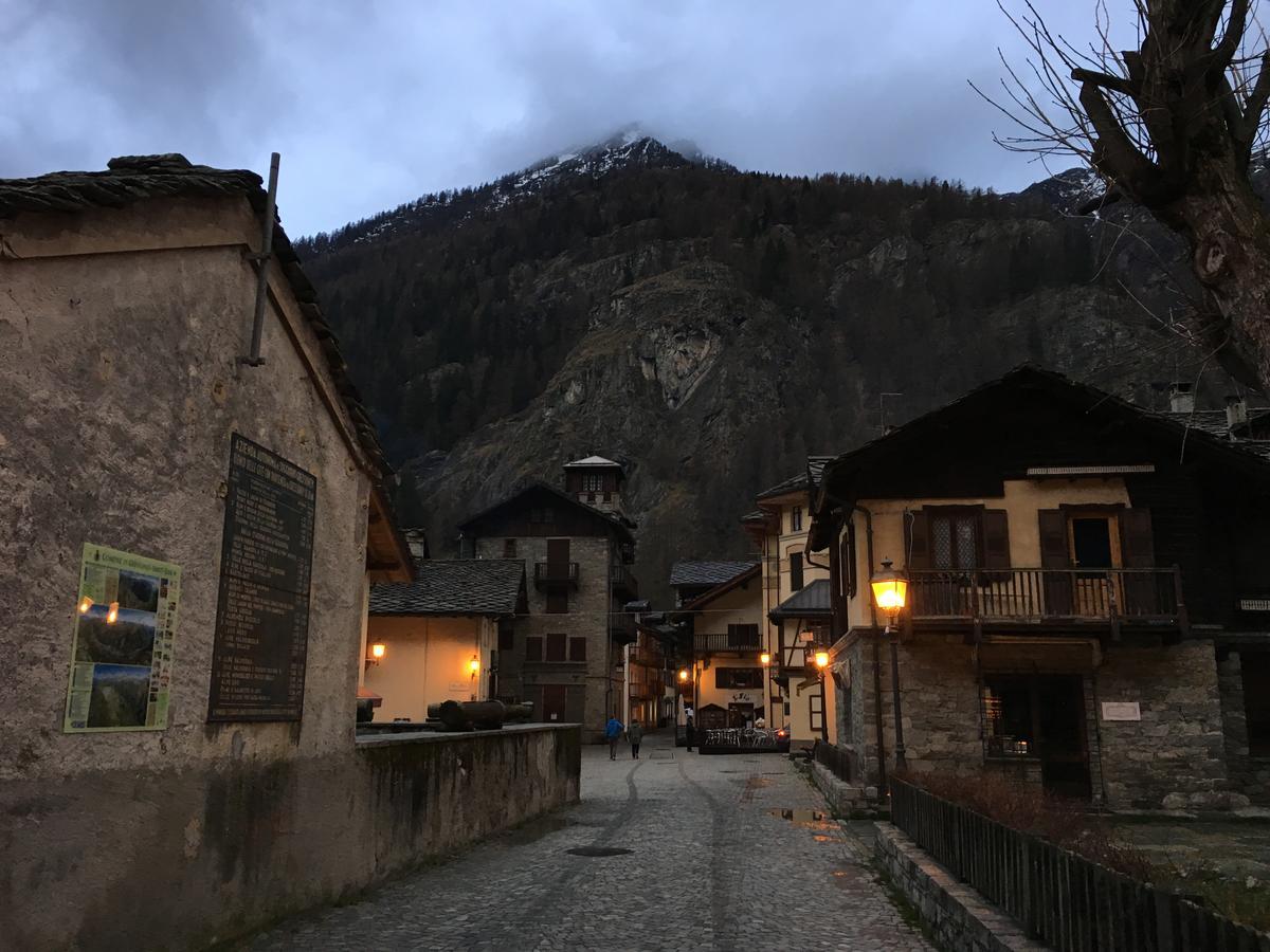 Hotel Gran Baita Gressoney-Saint-Jean Esterno foto